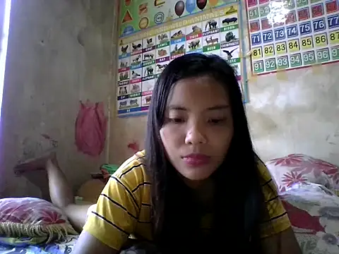 juicyredt online show from April 30, 3:56 am