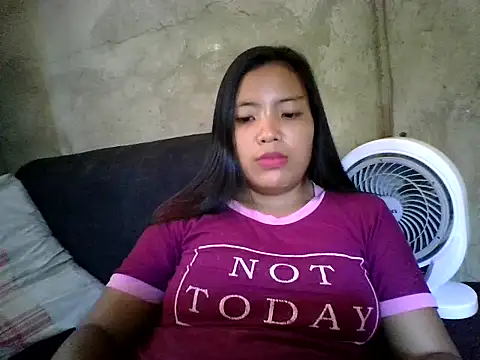 juicyredt online show from April 28, 5:33 am