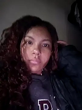 ashly lonsoon online show from April 26, 6:49 pm