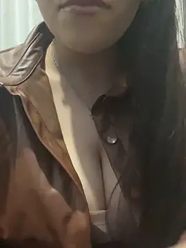 Laavinia online show from April 21, 9:33 pm