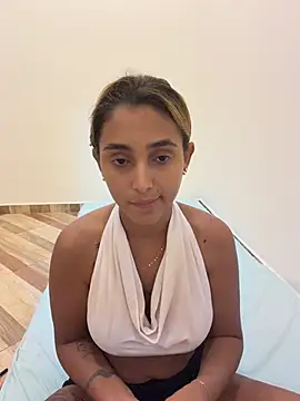 LoisC online show from July 31, 1:28 am