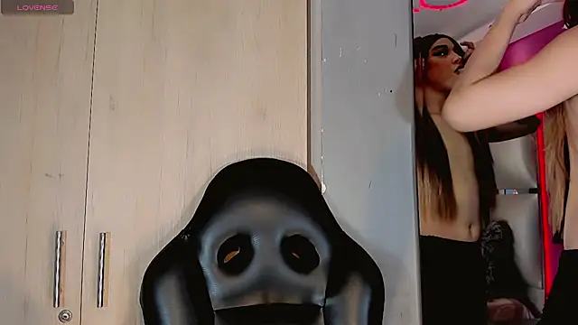 Camila Vasquezz1 online show from July 21, 11:55 am