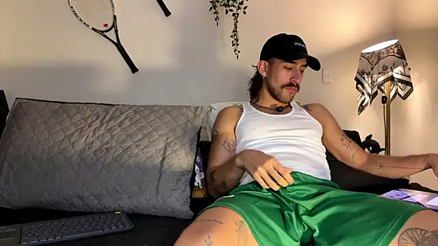 Aaron wheel online show from July 19, 11:51 pm
