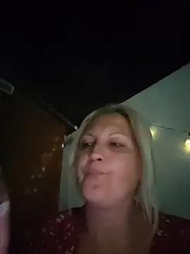 Divineblond online show from July 28, 7:39 pm