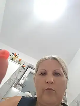 Divineblond online show from July 29, 10:21 pm
