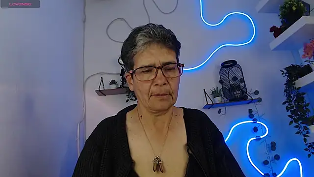selena ferreira online show from July 30, 9:04 pm