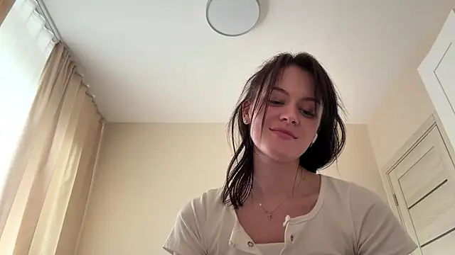 YourChristine online show from April 24, 12:30 pm