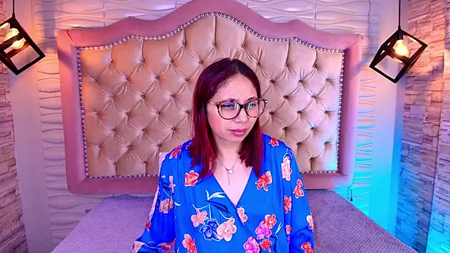 stephaniesun  online show from July 15, 2:00 pm
