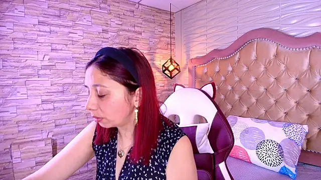 stephaniesun  online show from July 25, 1:29 pm