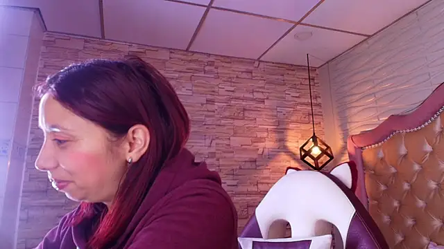 stephaniesun  online show from July 2, 12:44 pm