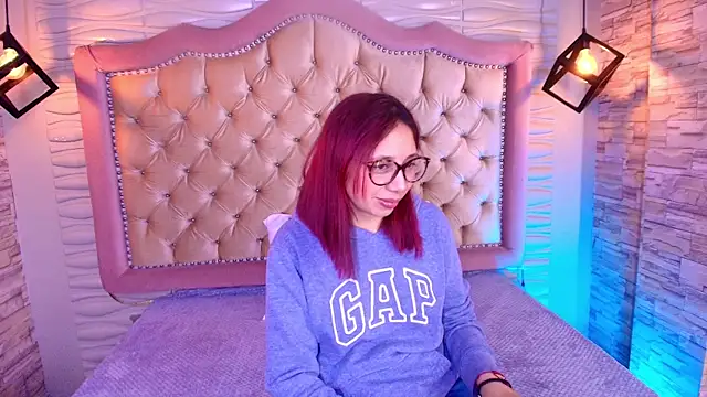 stephaniesun  online show from July 22, 1:34 pm