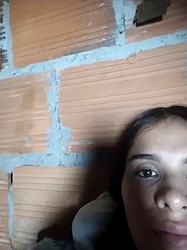 iris098765 online show from May 18, 6:25 pm