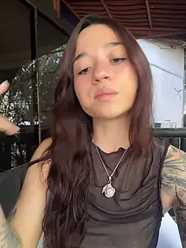 Charlotte Rossee online show from July 22, 1:45 pm