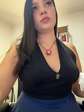 -Lorelain- online show from August 1, 3:08 am