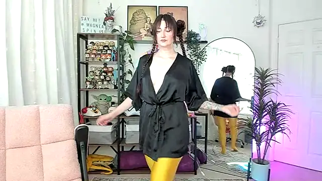 Magnea online show from June 5, 12:26 am