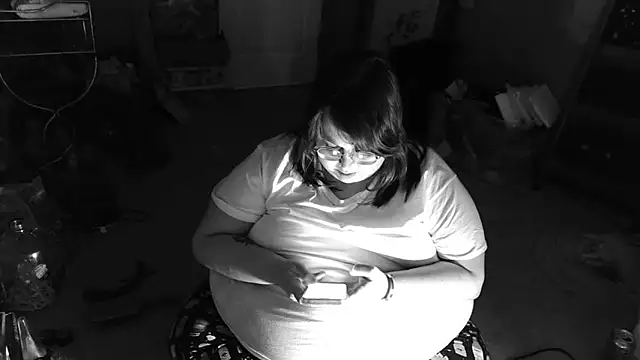 princessghostiii online show from May 2, 12:03 am