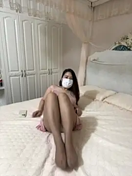 xiaowei zhibo online show from June 20, 1:42 am