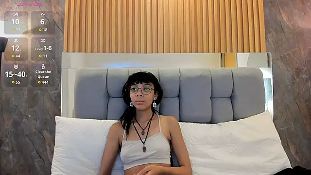 alice rossi4 online show from June 3, 2:33 pm
