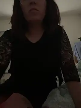 miss16 online show from April 27, 5:10 pm