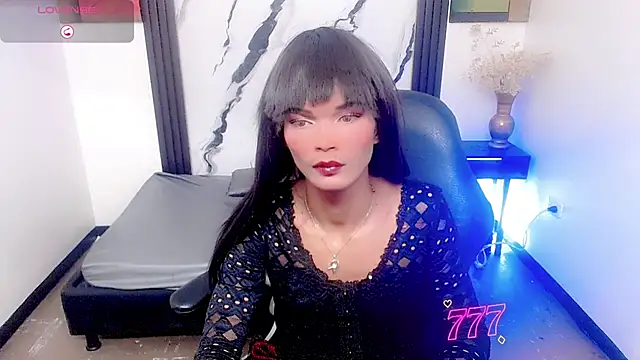  emma miller online show from June 23, 11:30 am