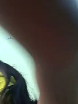 Niya  online show from April 25, 3:20 pm