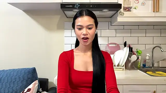 WynellAveritt online show from April 29, 1:47 pm