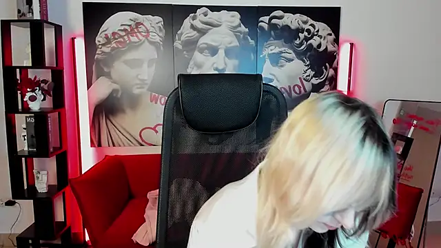 NyxCalderra online show from May 24, 1:59 am