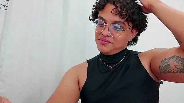 Diane exotic online show from April 29, 11:32 pm
