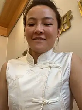 Meimei-bb online show from June 9, 7:30 am