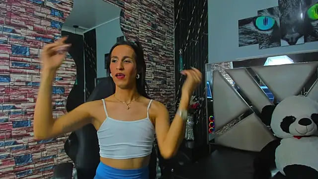 Malekx  online show from April 29, 1:47 pm