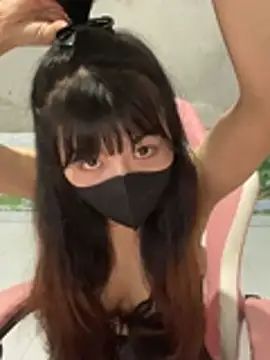 Lilyy18 online show from July 2, 5:08 pm