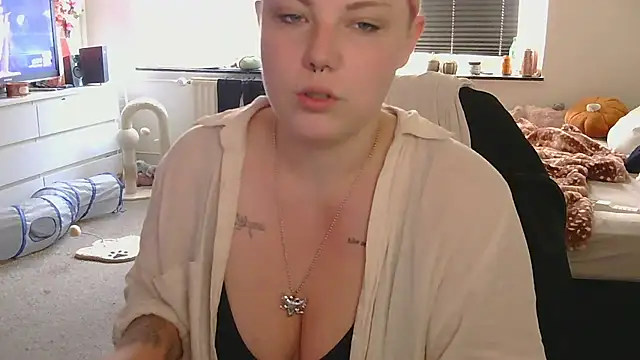 josi-420 online show from August 1, 7:54 am