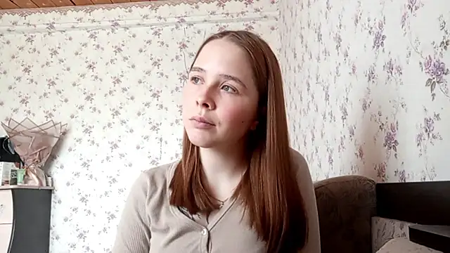 SiennaGlow online show from April 30, 7:24 am