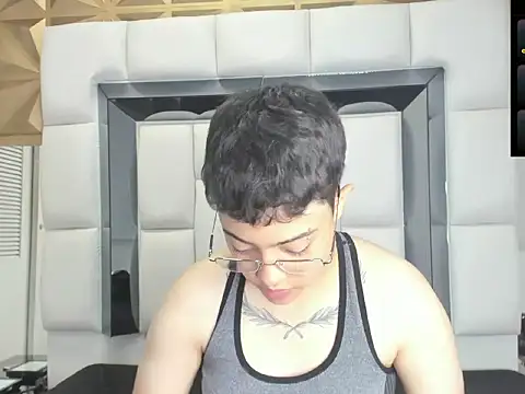 lexa gg18 online show from May 2, 7:17 pm