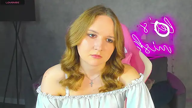 Emmaa Kimm online show from June 22, 12:59 am