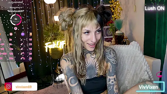 VivVixen online show from June 1, 6:20 pm