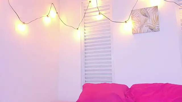 VictoriaaLopez online show from July 1, 7:02 pm