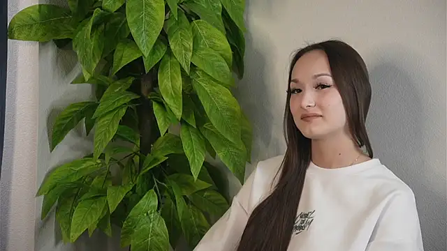 FridaZeagler online show from April 30, 6:51 am