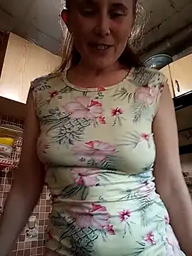 MerelinMILf2 online show from May 2, 3:37 pm