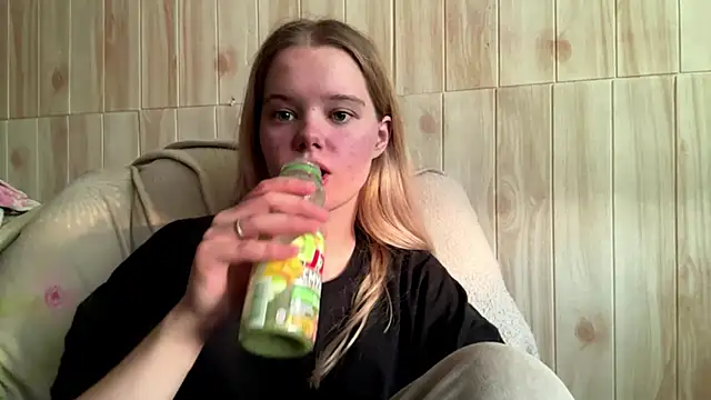 Malinwitch online show from June 15, 3:45 pm