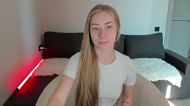 AnnaAlexArti online show from July 22, 5:30 am