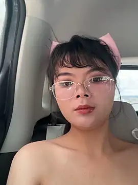 yingtao-888 online show from May 4, 5:00 am