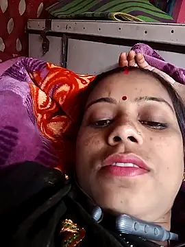 PUJAV01990 online show from May 2, 7:22 am