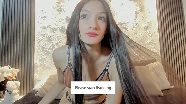Aurora Vesper online show from May 4, 8:12 pm