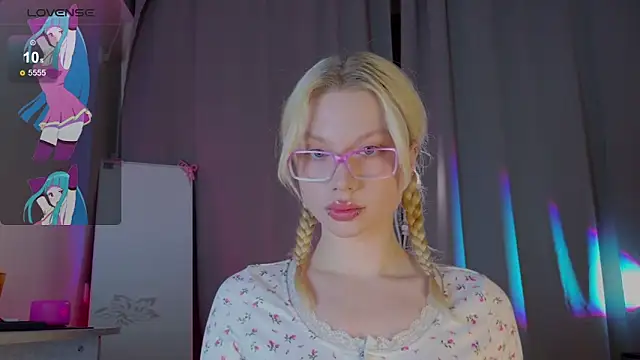 sonya blade69 online show from May 4, 8:01 pm