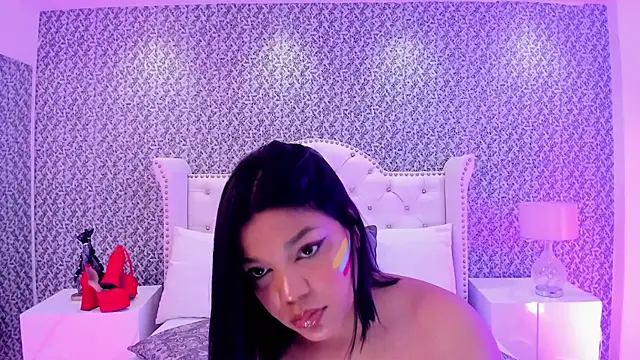 TianaGloww online show from July 7, 5:16 pm
