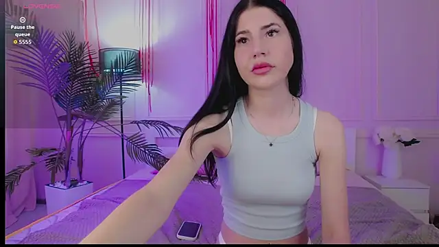 Emily xoo online show from June 16, 3:35 pm