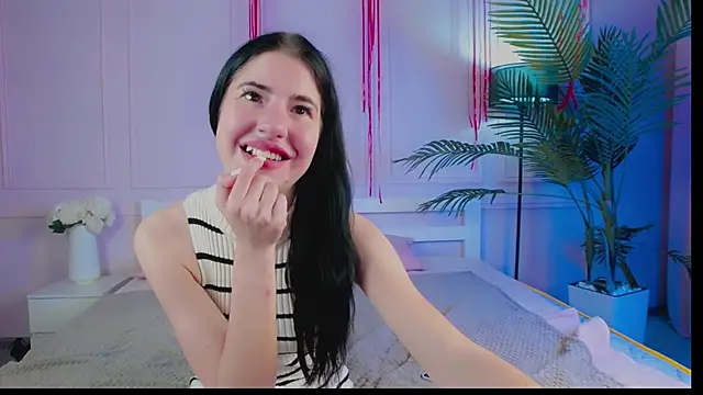 Emily xoo online show from May 28, 1:58 am