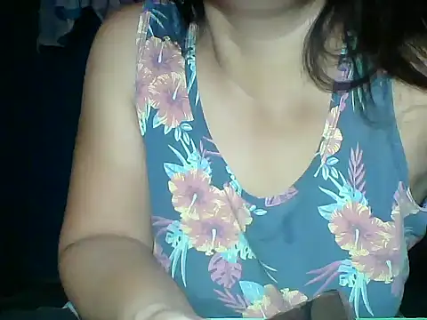 MommyKaye30 online show from June 7, 6:59 pm