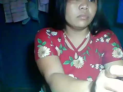 MommyKaye30 online show from June 15, 8:20 pm